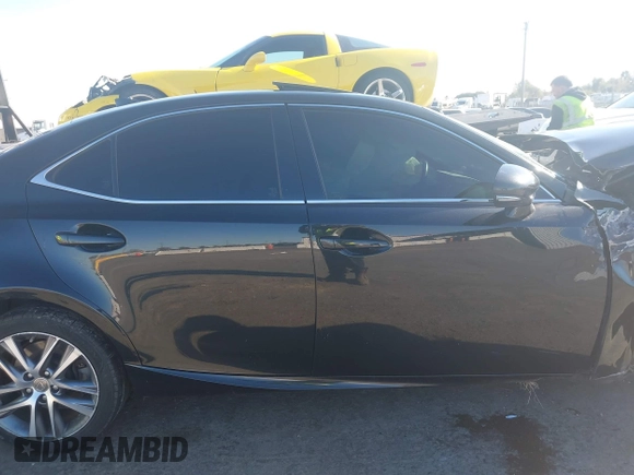 2019 Lexus IS with VIN JTHBA1D23K5099666, listed as a IAAI auction lot 40810912 with 33,730 mi miles. Bid and sale history available at carsss.com. Image 14.