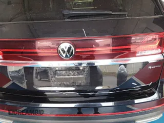 2024 Volkswagen Atlas SE с VIN 1V2HR2CA0RC565268, выставлен на аукционе IAAI как лот 42796122 с пробегом 25 132 миль миль и . История ставок и продаж доступна на DreamBid. Изображение 19.