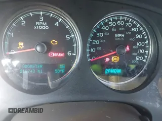 2014 Chevrolet Tahoe LTZ z VIN 1GNSCCE00ER228911, wystawiony jako IAAI lot #41732239 z przebiegiem 216 743 mil mil oraz . Historia ofert i sprzedaży dostępna na DreamBid. Obrazek 7.