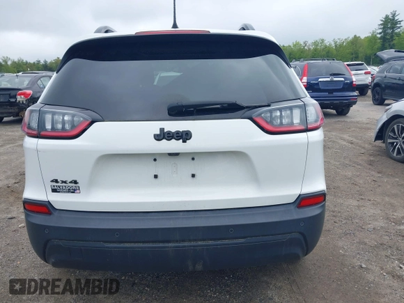 2019 Jeep Cherokee Latitude Plus with VIN 1C4PJMLB8KD320467, listed as a IAAI auction lot 42259659 with 33,368 mi miles and . Bid and sale history available at DreamBid. Image 17.