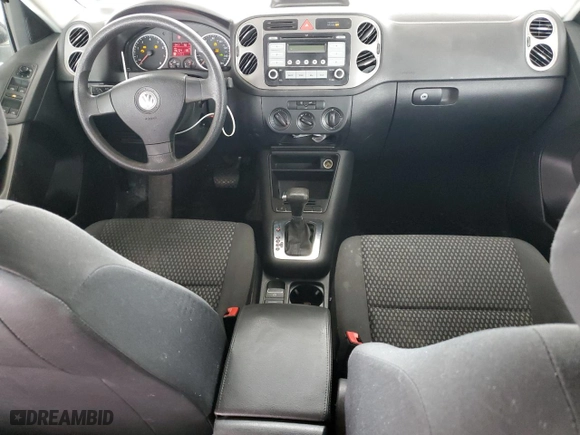 2009 Volkswagen Tiguan S with VIN WVGAV75N29W509760, listed as a Copart auction lot 44128015 with 186,704 mi miles and Non Repairable. Bid and sale history available at carsss.com. Image 8.