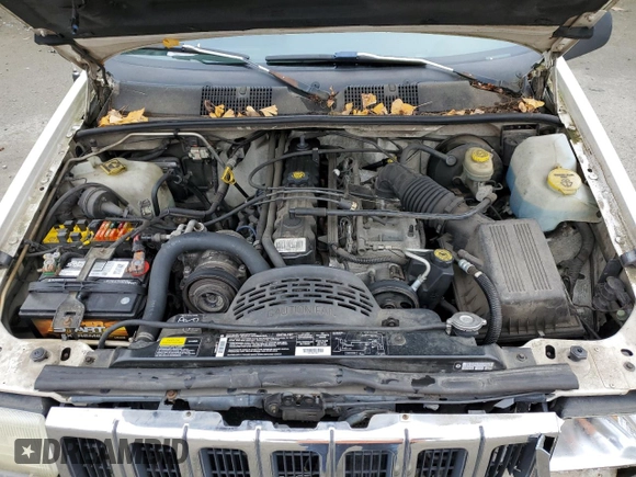 1997 Jeep Grand Cherokee Laredo with VIN 1J4GZ58SXVC597519, listed as a Copart auction lot 88437475 with 172,051 mi miles and Salvage Title. Bid and sale history available at carsss.com. Image 12.