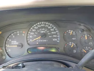 2006 Chevrolet Silverado 2500HD LT1 with VIN 1GCHK23D16F260761, listed as a IAAI auction lot 41360432 with 327,569 mi miles. Bid and sale history available at carsss.com. Image 7.