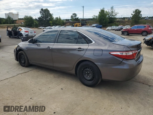 2015 Toyota Camry XLE z VIN 4T1BF1FK4FU060219, wystawiony jako Copart lot #58141715 z przebiegiem 256 926 mil mil oraz Czysty tytuł • Clean title. Historia ofert i sprzedaży dostępna na DreamBid. Obrazek 2.