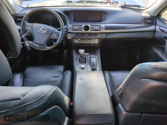 2014 Lexus LS 460 L with VIN JTHGL5EF0E5051491, listed as a Copart auction lot 52996835 with 114,834 mi miles and Clean title. Bid and sale history available at DreamBid. Image 8.