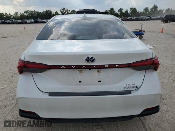 2021 Toyota Avalon Hybrid XLE z VIN 4T1JA1AB6MU007682, wystawiony jako Copart lot #72820894 z przebiegiem 20 585 mil mil oraz Szkoda całkowita • Salvage title. Historia ofert i sprzedaży dostępna na DreamBid. Obrazek 6.