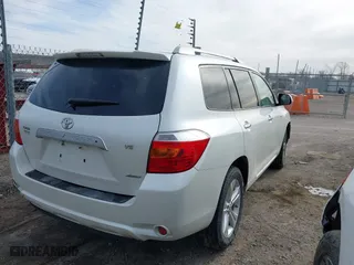2008 Toyota Highlander Limited with VIN JTEES42A882102218, listed as a IAAI auction lot 41854197 with 283,853 mi miles. Bid and sale history available at carsss.com. Image 4.