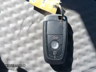 2020 Ford Escape SE с VIN 1FMCU9G68LUA88952, выставлен на аукционе IAAI как лот 42123096 с пробегом 44 610 миль миль и . История ставок и продаж доступна на DreamBid. Изображение 11.