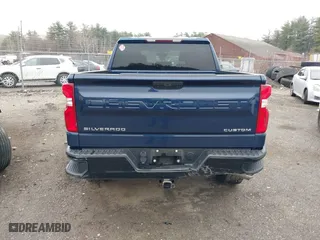 2019 Chevrolet Silverado 1500 Custom Trail Boss with VIN 1GCPYCEH6KZ400716, listed as a IAAI auction lot 41919009 with 57,091 mi miles. Bid and sale history available at carsss.com. Image 16.