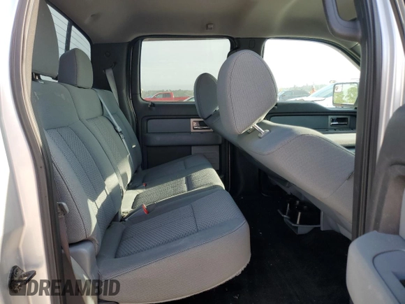 2011 Ford F-150 XLT z VIN 1FTFW1ET9BFB39657, wystawiony jako Copart lot #51266105 z przebiegiem 172 973 mil mil oraz Czysty tytuł • Clean title. Historia ofert i sprzedaży dostępna na DreamBid. Obrazek 10.