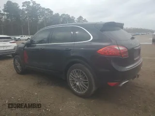 2014 Porsche Cayenne S with VIN WP1AB2A28ELA56038, listed as a Copart auction lot 44906055 with 158,600 mi miles and Salvage title. Bid and sale history available at DreamBid. Image 2.