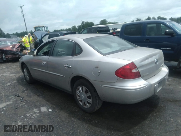 2007 Buick LaCrosse CX with VIN 2G4WC582571226954, listed as a IAAI auction lot 42638999 with 120,843 mi miles and . Bid and sale history available at DreamBid. Image 3.