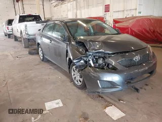 2010 Toyota Corolla z VIN 1NXBU4EE9AZ189200, wystawiony jako IAAI lot #42073719 z przebiegiem 147 639 mil mil oraz . Historia ofert i sprzedaży dostępna na DreamBid. Obrazek 1.