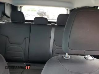 2021 Jeep Renegade Latitude with VIN ZACNJDBB7MPM43901, listed as a Copart auction lot 56366625 with 81,171 mi miles and Clean Title. Bid and sale history available at DreamBid. Image 10.