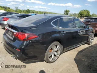 2018 Infiniti Q70 Luxe with VIN JN1BY1PP6JM330104, listed as a Copart auction lot 68830174 with 115,067 mi miles and Non repairable. Bid and sale history available at DreamBid. Image 3.