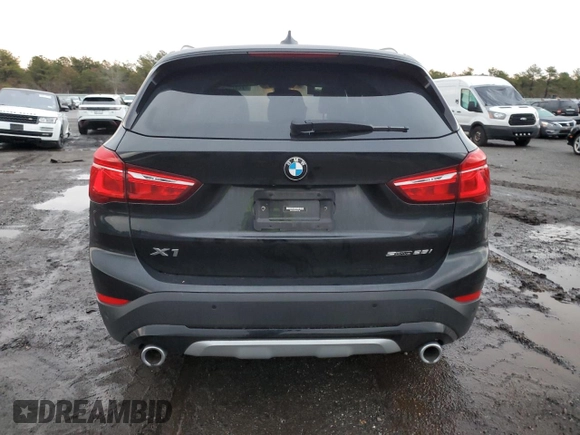 2022 BMW X1 sDrive28i with VIN WBXJG7C02N5V27166, listed as a Copart auction lot 72874052 with 13,372 mi miles. Bid and sale history available at carsss.com. Image 6.