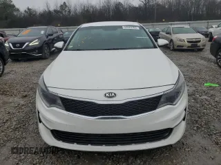 2017 Kia Optima LX z VIN 5XXGT4L3XHG122359, wystawiony jako Copart lot #43523765 z przebiegiem 137 668 mil mil oraz Szkoda całkowita • Salvage title. Historia ofert i sprzedaży dostępna na DreamBid. Obrazek 5.