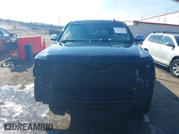 2019 Chevrolet Suburban Premier with VIN 1GNSKJKC7KR146269, listed as a IAAI auction lot 41498314 with 89,402 mi miles and . Bid and sale history available at DreamBid. Image 12.