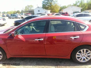 2017 Nissan Altima 2.5 SR with VIN 1N4AL3AP4HC133627, listed as a IAAI auction lot 41994308 with 147,837 mi miles. Bid and sale history available at carsss.com. Image 14.
