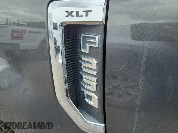 2019 Ford F-250 XL with VIN 1FT7W2BT3KEF53800, listed as a IAAI auction lot 42670822 with 180,316 mi miles and . Bid and sale history available at DreamBid. Image 2.