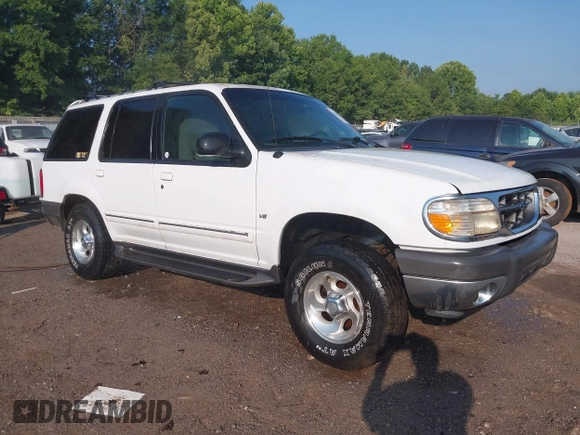 2001 Ford Explorer XLT with VIN 1FMZU83P21UB49096, listed as a IAAI auction lot 42586794 with 173,296 mi miles and . Bid and sale history available at DreamBid. Image 1.