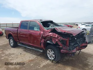 2019 Ram 2500 Laramie with VIN 3C6UR5FL1KG615300, listed as a IAAI auction lot 41820765 with 103,645 mi miles. Bid and sale history available at carsss.com. Image 6.