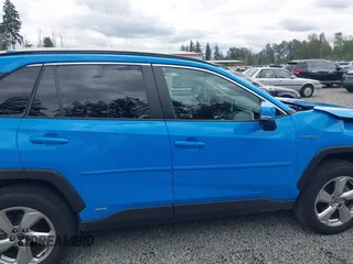 2021 Toyota RAV4 Hybrid LE with VIN 4T3B6RFV6MU048392, listed as a IAAI auction lot 42549120 with 61,661 mi miles and . Bid and sale history available at DreamBid. Image 13.