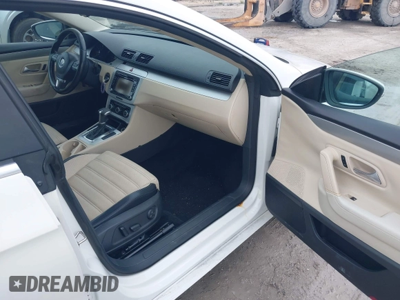 2011 Volkswagen CC Sport с VIN WVWMN7AN2BE711744, выставлен на аукционе IAAI как лот 42416773 с пробегом 142 029 миль миль и . История ставок и продаж доступна на DreamBid. Изображение 5.