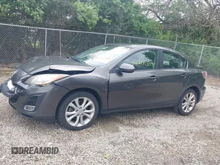 2011 Mazda 3 S Sport with VIN JM1BL1U53B1389211, listed as a IAAI auction lot 42213009 with 117,980 mi miles and . Bid and sale history available at DreamBid. Image 14.