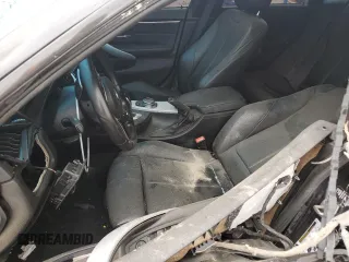 2015 BMW 4 Series 435i xDrive z VIN WBA4B3C55FD669612, wystawiony jako Copart lot #71537464 z przebiegiem 89 676 mil mil oraz Szkoda całkowita • Salvage title. Historia ofert i sprzedaży dostępna na DreamBid. Obrazek 7.