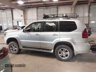 2008 Lexus GX 470 with VIN JTJBT20X980159326, listed as a IAAI auction lot 41764696 with 207,233 mi miles. Bid and sale history available at carsss.com. Image 15.