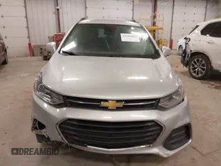 2019 Chevrolet Trax LT with VIN 3GNCJLSB3KL280097, listed as a IAAI auction lot 41286963 with Not Provided miles and . Bid and sale history available at carsss.com. Image 11.