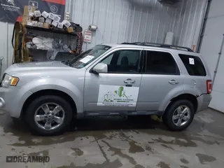 2009 Ford Escape Limited with VIN 1FMCU94G29KC05247, listed as a IAAI auction lot 41417395 with 204,256 mi miles. Bid and sale history available at carsss.com. Image 14.