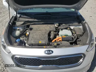 2017 Kia Niro EX with VIN KNDCC3LC8H5037260, listed as a Copart auction lot 48486795 with 58,025 mi miles and Salvage Title. Bid and sale history available at carsss.com. Image 12.