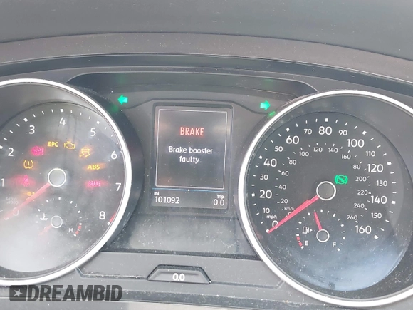 2020 Volkswagen Tiguan SE with VIN 3VV2B7AX4LM074385, listed as a IAAI auction lot 42063842 with 101,092 mi miles and . Bid and sale history available at DreamBid. Image 7.