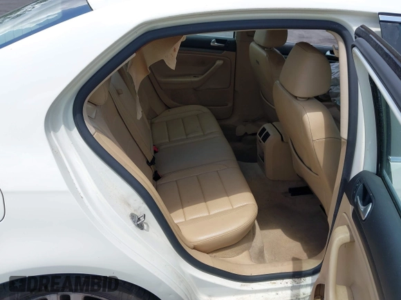 2007 Volkswagen Jetta Wolfsburg Edition with VIN 3VWEF71K77M167750, listed as a IAAI auction lot 42495903 with 136,247 mi miles and . Bid and sale history available at DreamBid. Image 8.