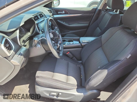 2020 Nissan Maxima S with VIN 1N4AA6BV4LC384449, listed as a Copart auction lot 61829425 with 43,979 mi miles and Salvage title. Bid and sale history available at DreamBid. Image 7.