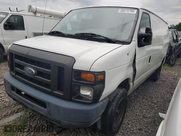 2013 Ford Econoline Cargo Commercial z VIN 1FTNE2EW6DDA91936, wystawiony jako Copart lot #58979795 z przebiegiem 215 697 mil mil oraz Szkoda całkowita • Salvage title. Historia ofert i sprzedaży dostępna na DreamBid. Obrazek 1.
