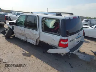 2011 Ford Expedition Limited z VIN 1FMJU1K55BEF47564, wystawiony jako IAAI lot #42032895 z przebiegiem Nie podano mil oraz . Historia ofert i sprzedaży dostępna na DreamBid. Obrazek 3.