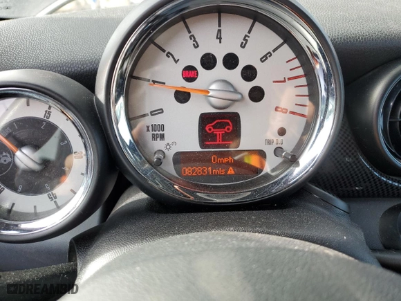 2011 MINI Cooper Convertible s with VIN WMWZP3C52BTX83901, listed as a Copart auction lot 84217174 with 82,831 mi miles and Salvage Title. Bid and sale history available at carsss.com. Image 9.