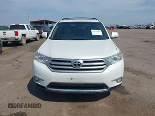 2012 Toyota Highlander Limited with VIN 5TDDK3EH9CS105634, listed as a IAAI auction lot 40194096 with 165,248 mi miles. Bid and sale history available at carsss.com. Image 12.