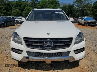 2015 Mercedes-Benz M 350 with VIN 4JGDA5JB6FA617820, listed as a Copart auction lot 57787965 with 135,285 mi miles and Salvage title. Bid and sale history available at DreamBid. Image 5.