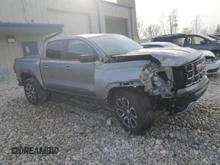2023 GMC Canyon 4WD AT4 with VIN 1GTP6DEK7P1266831, listed as a Copart auction lot 78372204 with 0 mi miles and Salvage Title. Bid and sale history available at carsss.com. Image 4.