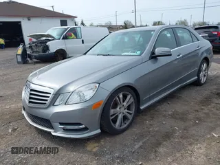 2013 Mercedes-Benz E 350 Luxury with VIN WDDHF5KBXDA693923, listed as a IAAI auction lot 42134694 with 274,065 mi miles and . Bid and sale history available at DreamBid. Image 17.