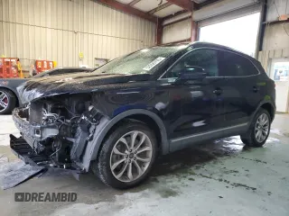 2016 Lincoln MKC Select z VIN 5LMCJ2C93GUJ23495, wystawiony jako Copart lot #52559795 z przebiegiem 139 802 mil mil oraz Szkoda całkowita • Salvage title. Historia ofert i sprzedaży dostępna na DreamBid. Obrazek 1.