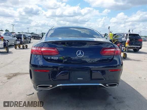 2018 Mercedes-Benz E-Class E 400 with VIN WDD1J6FB4JF054970, listed as a IAAI auction lot 41909770 with 69,700 mi miles. Bid and sale history available at carsss.com. Image 16.