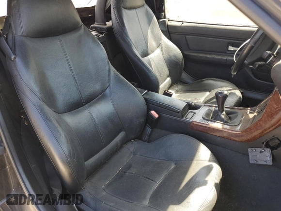 1998 BMW 3 Series Z3 1.9 with VIN 4USCH7336WLE08592, listed as a Copart auction lot 64323205 with 104,281 mi miles and Clean title. Bid and sale history available at DreamBid. Image 10.