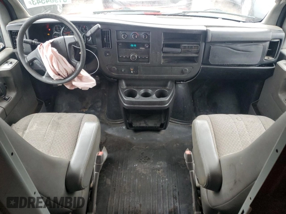 2014 Chevrolet Express Cargo Van with VIN 1GCWGGCA9E1131142, listed as a Copart auction lot 72468634 with 72,339 mi miles and Salvage Title. Bid and sale history available at carsss.com. Image 8.