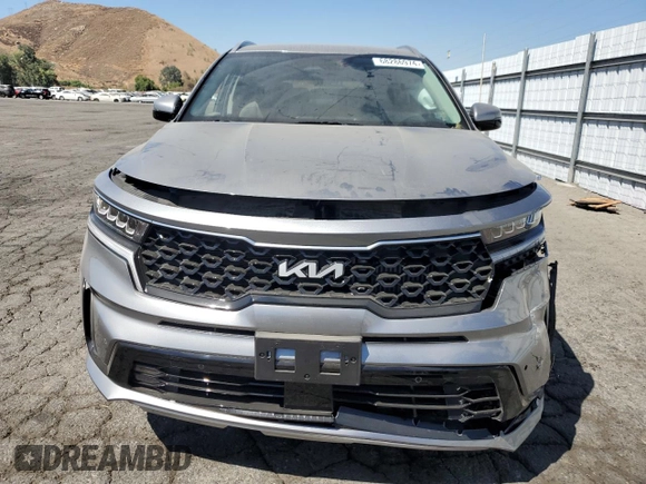 2024 Kia Sorento EX with VIN KNDRHDLG7R5248567, listed as a Copart auction lot 68286974 with 3,020 mi miles and Salvage title. Bid and sale history available at DreamBid. Image 5.