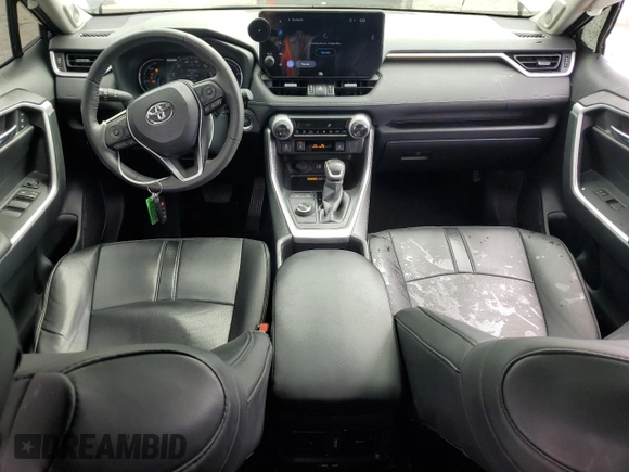 2025 Toyota RAV4 Hybrid XLE Premium z VIN JTMB6RFV0SD152726, wystawiony jako Copart lot #59849005 z przebiegiem 21 115 mil mil oraz Szkoda całkowita • Salvage title. Historia ofert i sprzedaży dostępna na DreamBid. Obrazek 8.
